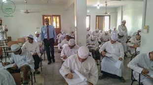 جامعة الأحقاف تدشن امتحانات الفصل الدراسي الأول بكلية الشريعة والقانون فرع المكلا للعام الجامعي 2022-2023م