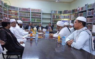 وفد ورزارة التعليم العالي في زيارة تفقدية لكلية الشريعة والقانون بجامعة الأحقاف